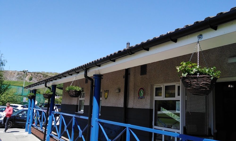 MSA Sports Arena (Mochdre Sports Association)